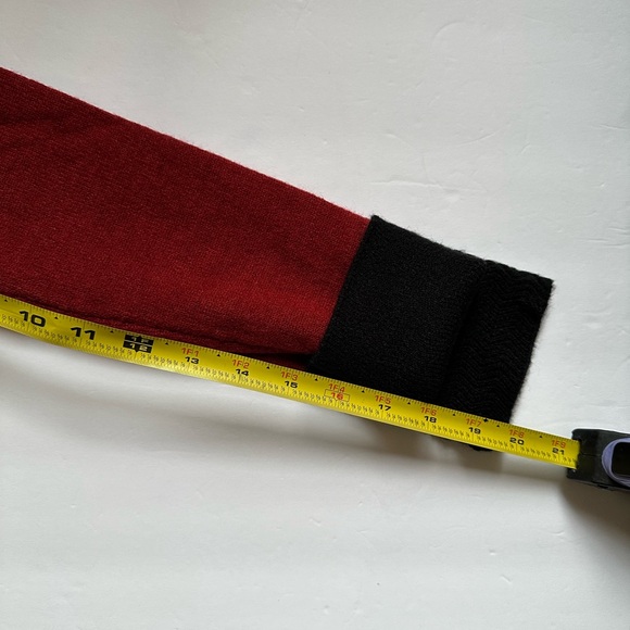 JULIA Burgundy Preppy Trim Cropped Knit Cardigan Sweater Women’s Sz Small - Picture 10 of 10